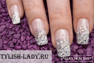Красив дизайн на ноктите